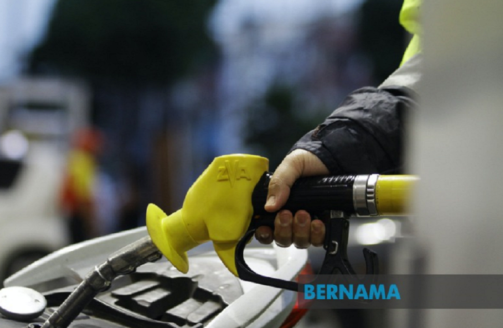 RON97 Price Down 10 Sen, Peninsula Diesel Price Drops 7 Sen