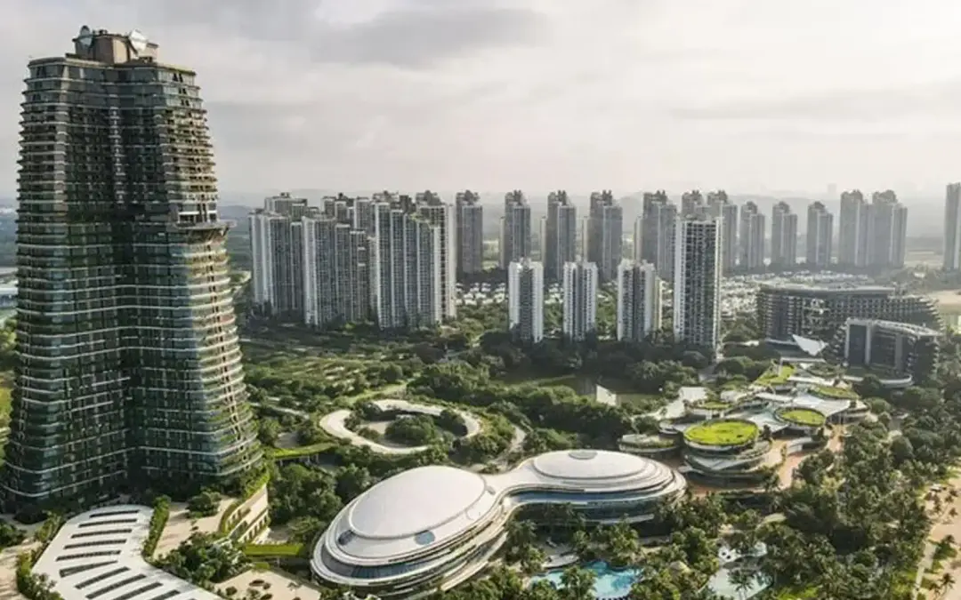 உள்ளூர் மற்றும் வெளிநாடுகளைச் சேர்ந்த 32 நிறுவனங்கள் ஃபாரெஸ்ட் சிட்டி நிதி சிறப்பு மண்டலத்தில் செயல்பட ஆர்வம் காட்டுகின்றன