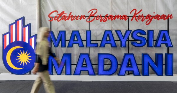 PM Anwar prioritises eradicating hardcore poverty, plans state visits for Madani initiatives