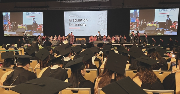 Free tertiary education in Sarawak: RM15,000 annual stipend for eligible B40 students from 2026